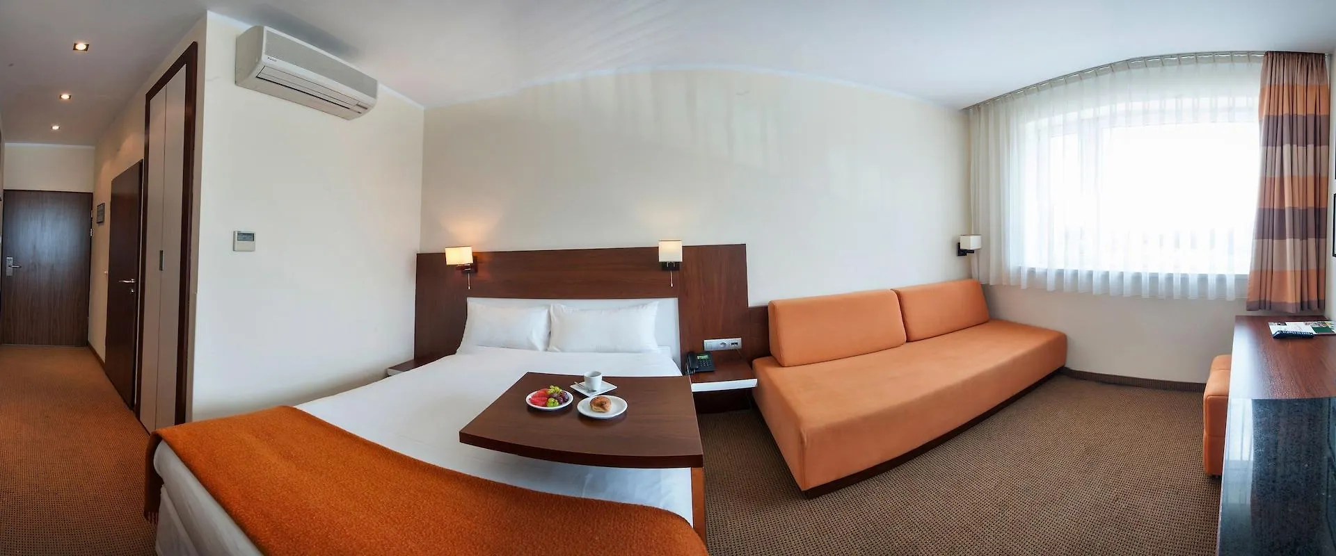 *** Hotel Desilva Inn Katowice Airport Pyrzowice Polen