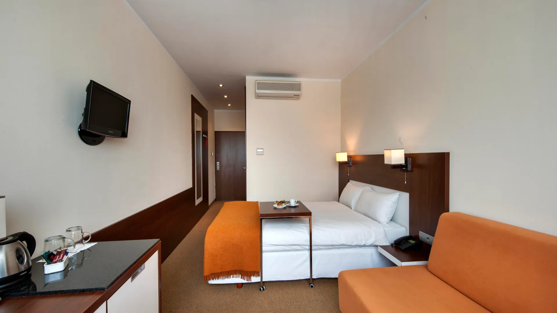 *** Hotel Desilva Inn Katowice Airport Pyrzowice Polen