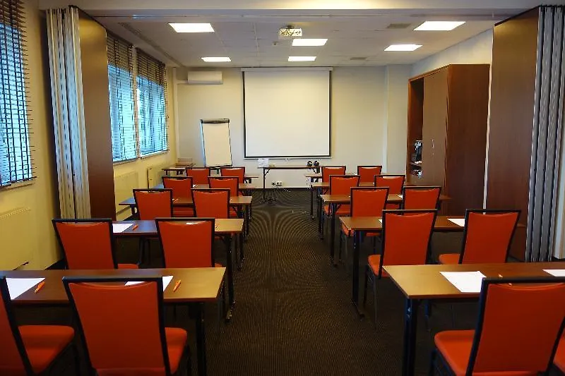 Desilva Inn Katowice Airport Pyrzowice 3*,  Polen