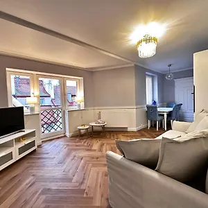 Apartament Monte Cassino 350 M Do Plaży